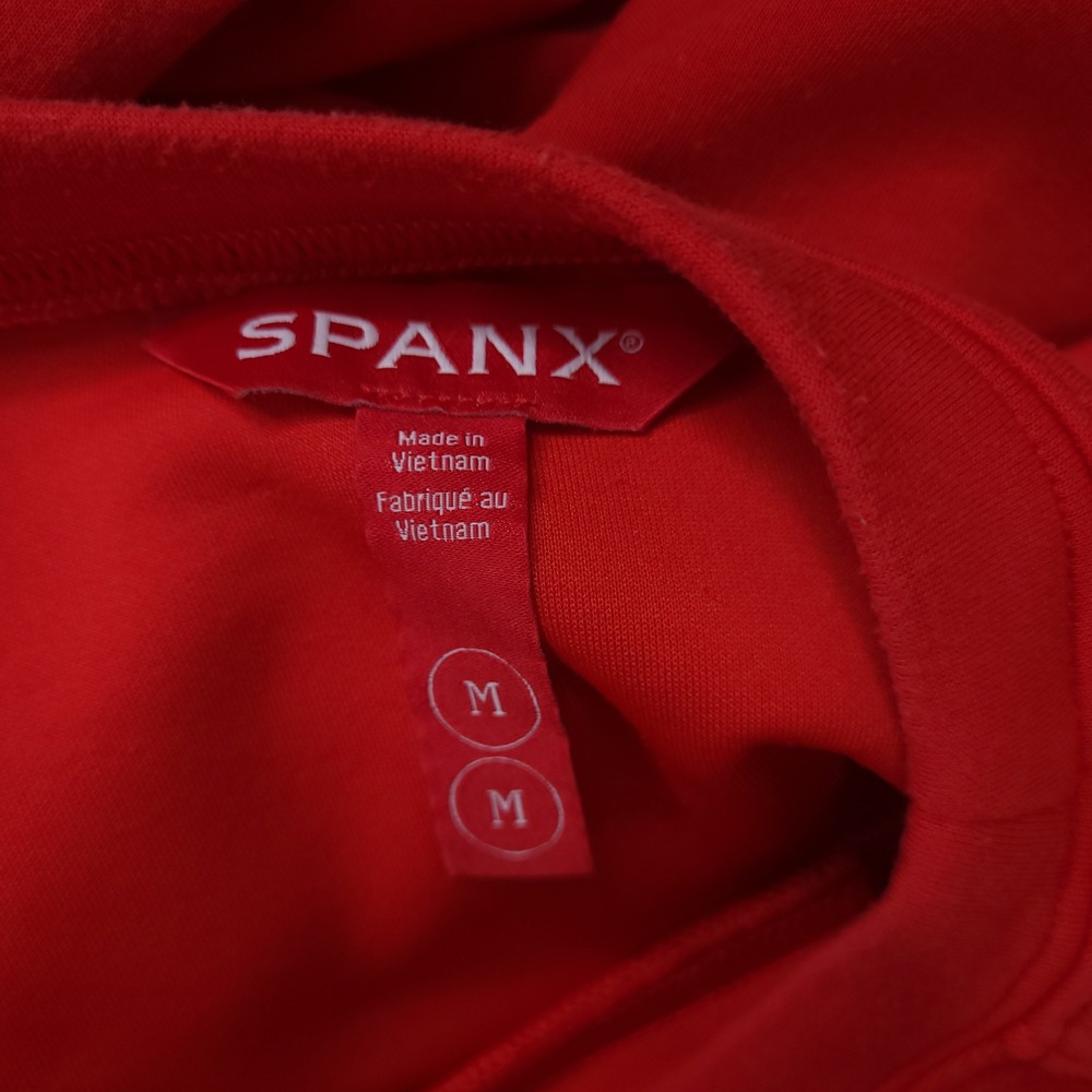 Spanx AirEssentials Crewneck Sweatshirt Medium Vibrant Red Pullover Casual Soft - Picture 3 of 16